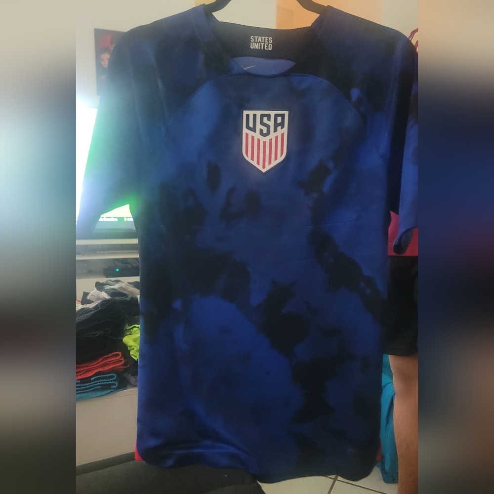 Small Nike United States 2022 World Cup Soccer Jersey in Blue and Black
